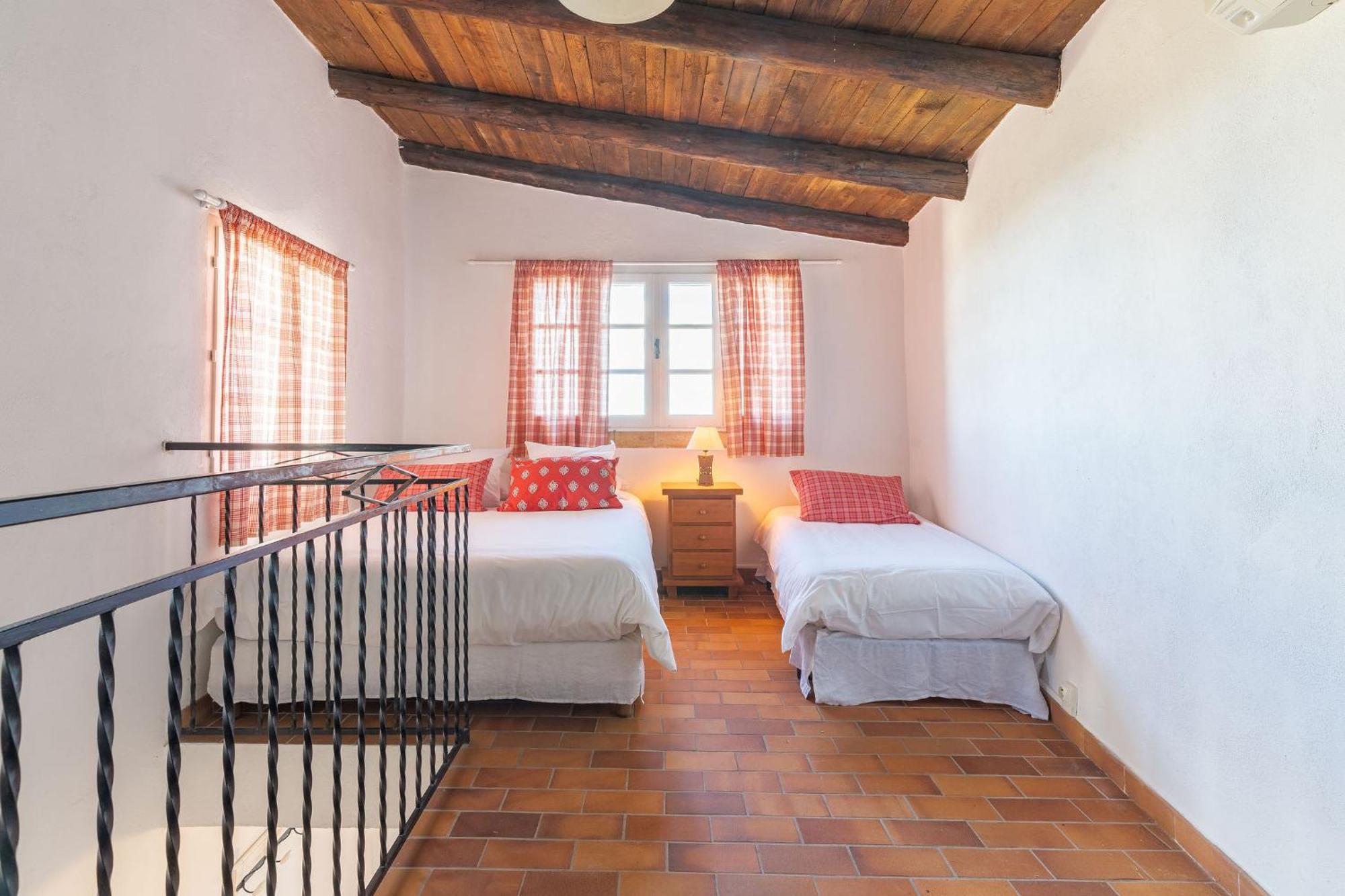 Les Calades Villa Lédenon Exterior foto